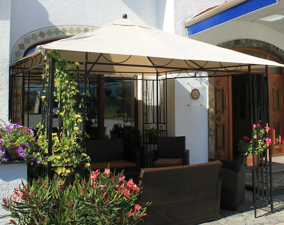 Airporthotel Salzburg - Hotel Am Salzburg Airport 4*,  Österrike